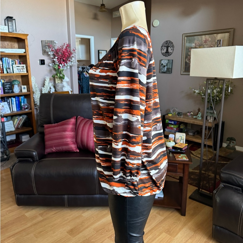 Elementz multicolor 3/4 sleeves Vneck blouse-size L - Picture 3 of 9